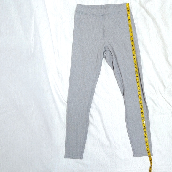 Alo Yoga Leggings *New with No Tags, size S - Picture 4 of 8